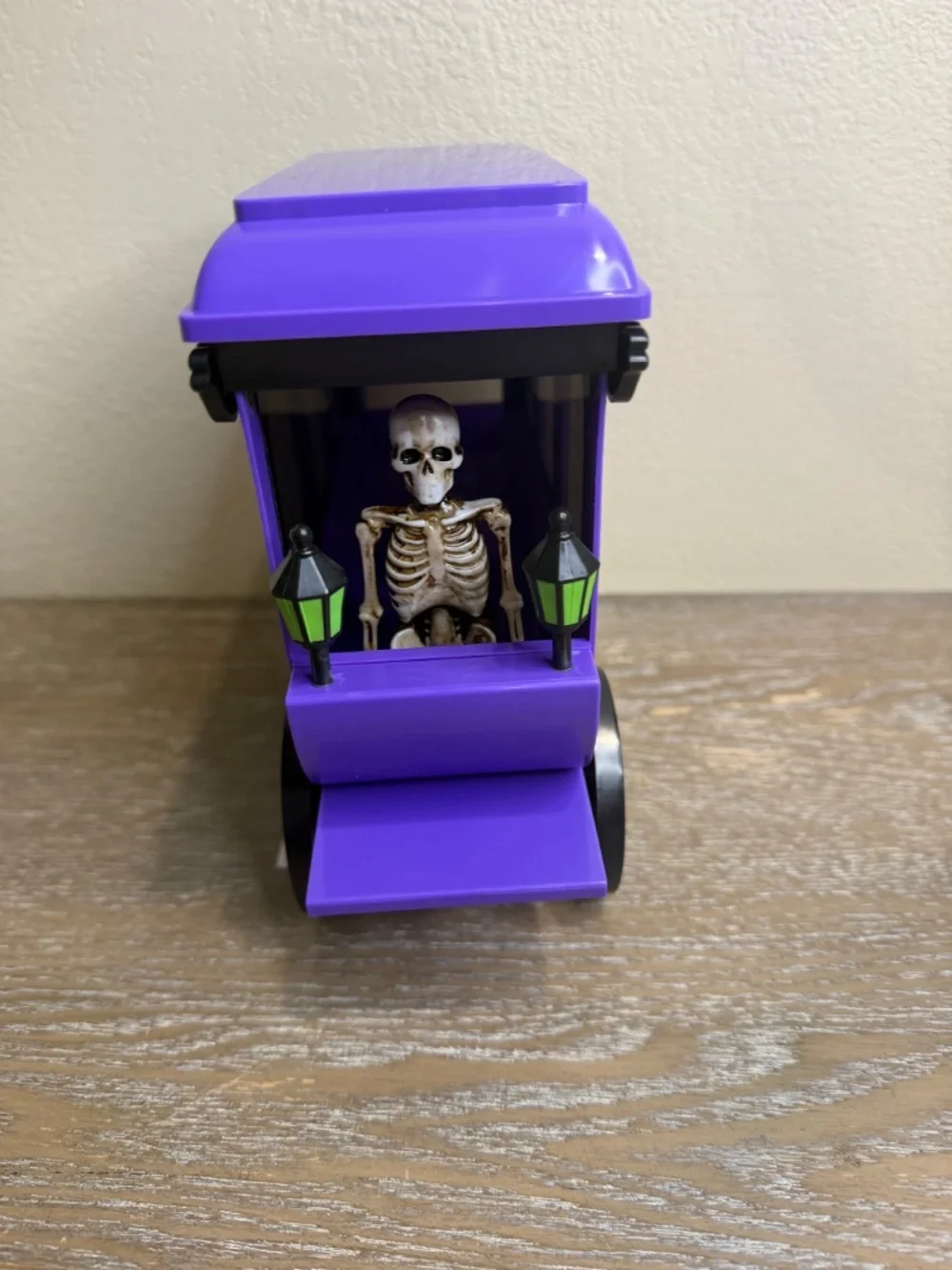 New Target Bullseye Halloween Light Up Carriage